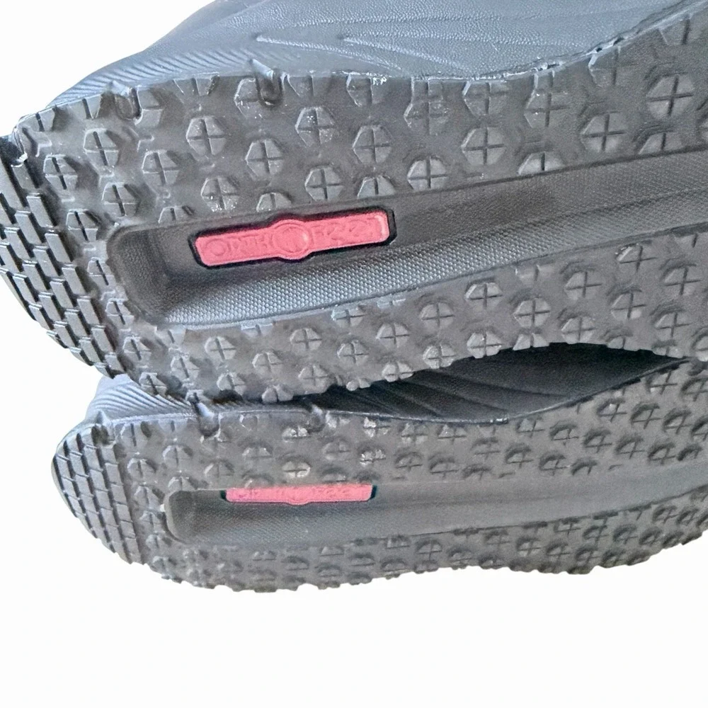 Orthofeet Orthopedic Black 9.5 D Medium Walking Sneakers Shoes -Missing Insoles